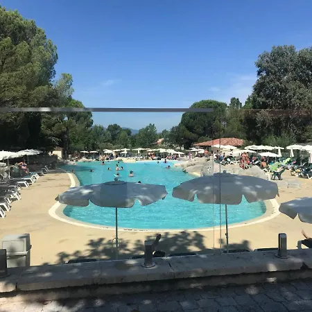 Village Vacance Ardeche Grospierres Exterior photo